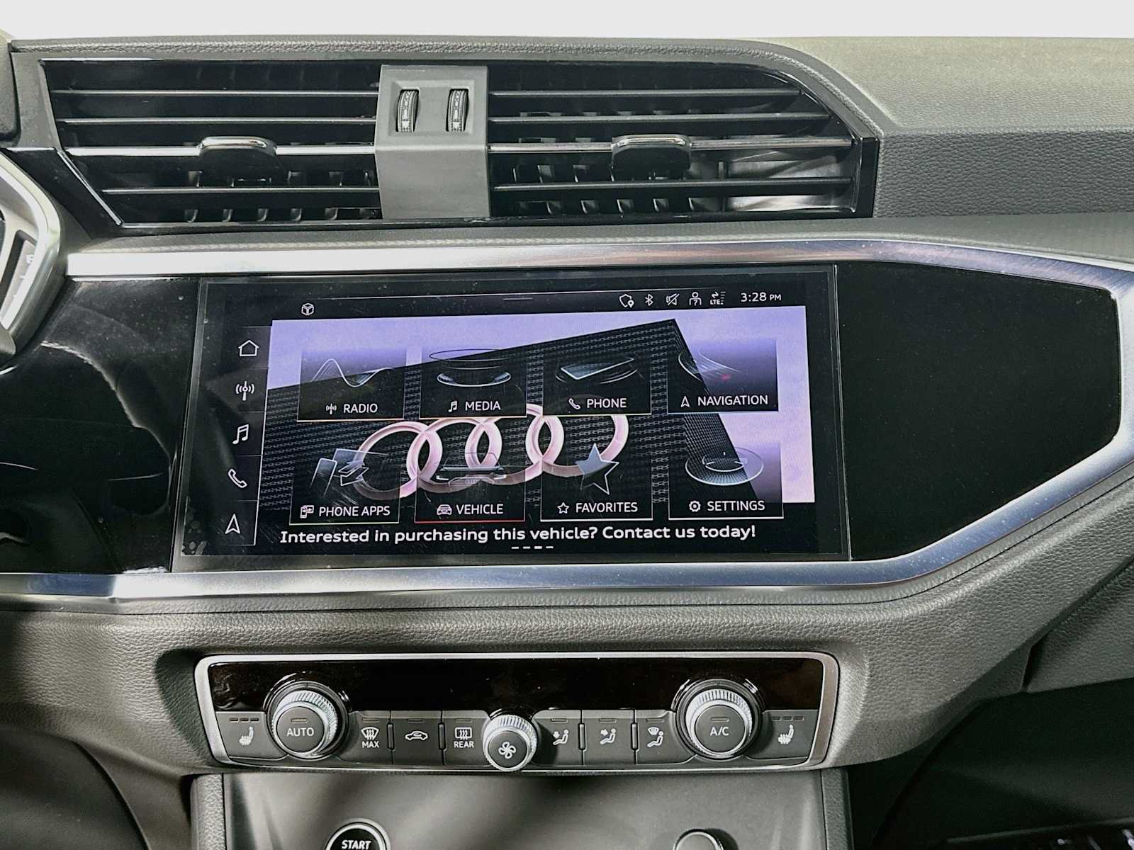 Certified 2025 Audi Q3 2.0T Premium Plus AWD/4WD image 13