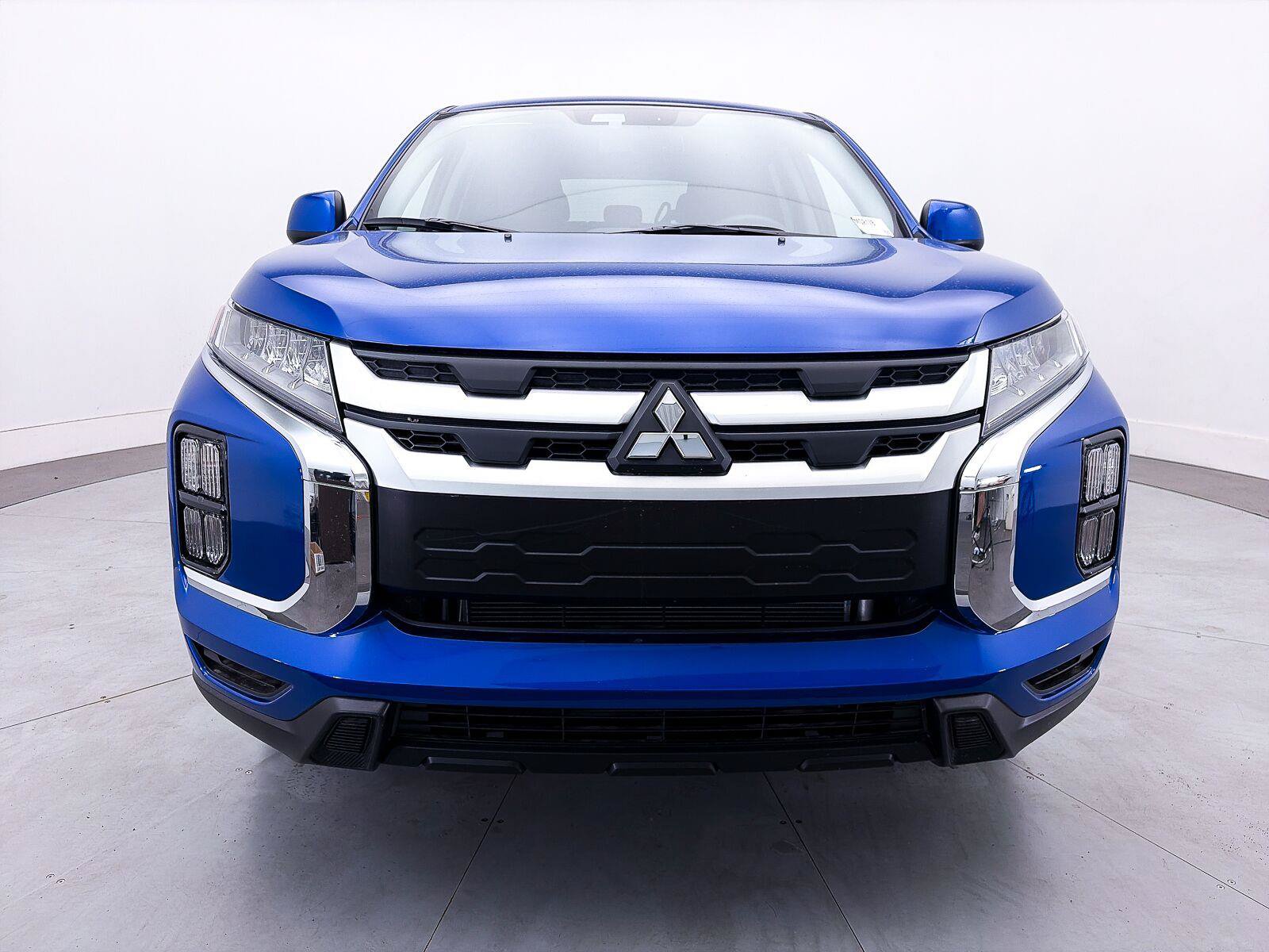 New 2027 Mitsubishi Outlander Sport FWD image 2