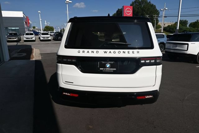 Used 2023 Jeep Grand Wagoneer Series II AWD/4WD image 11