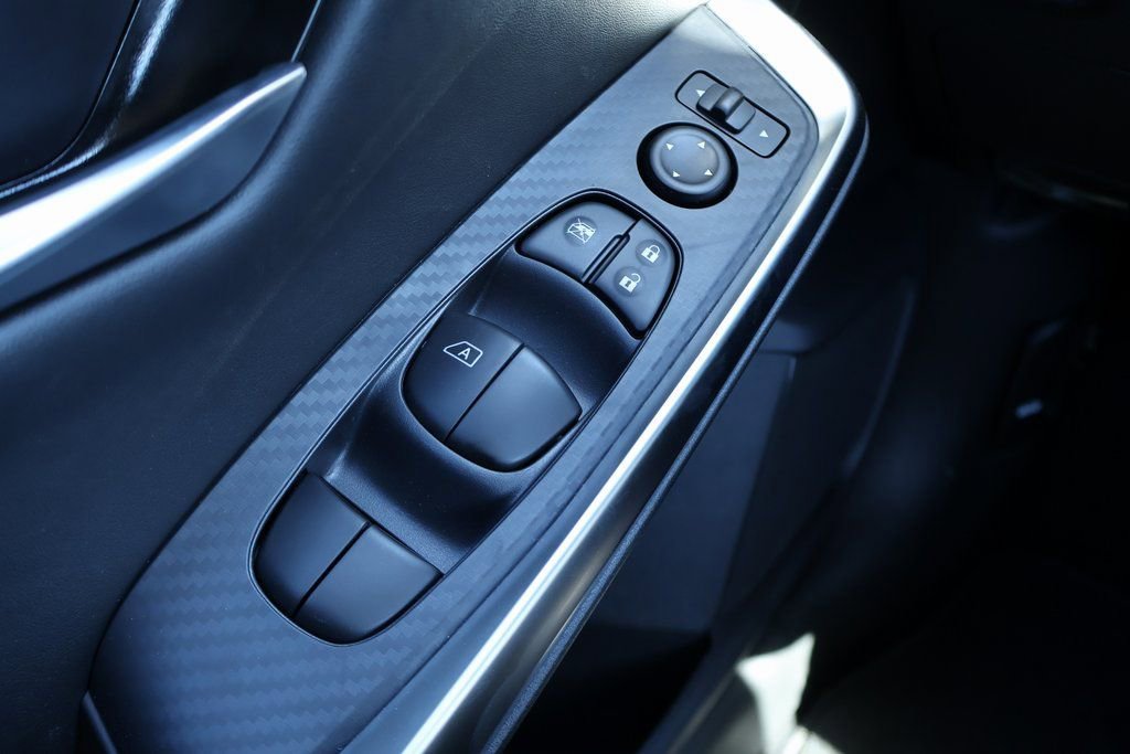 New 2025 Nissan Sentra SR image 14