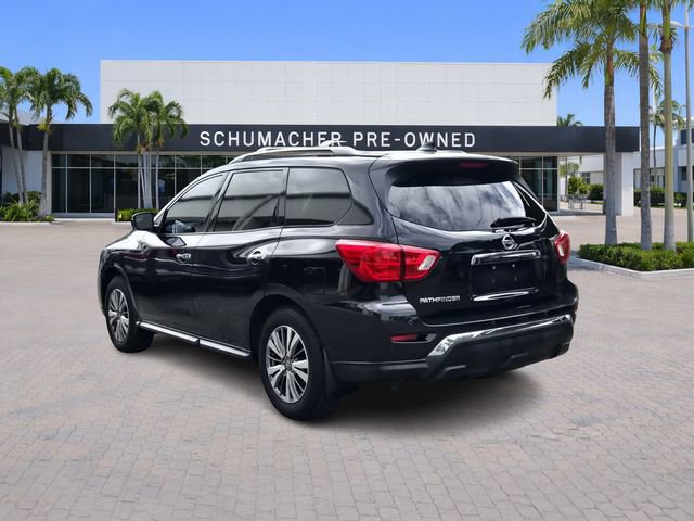 Used 2020 Nissan Pathfinder S image 5