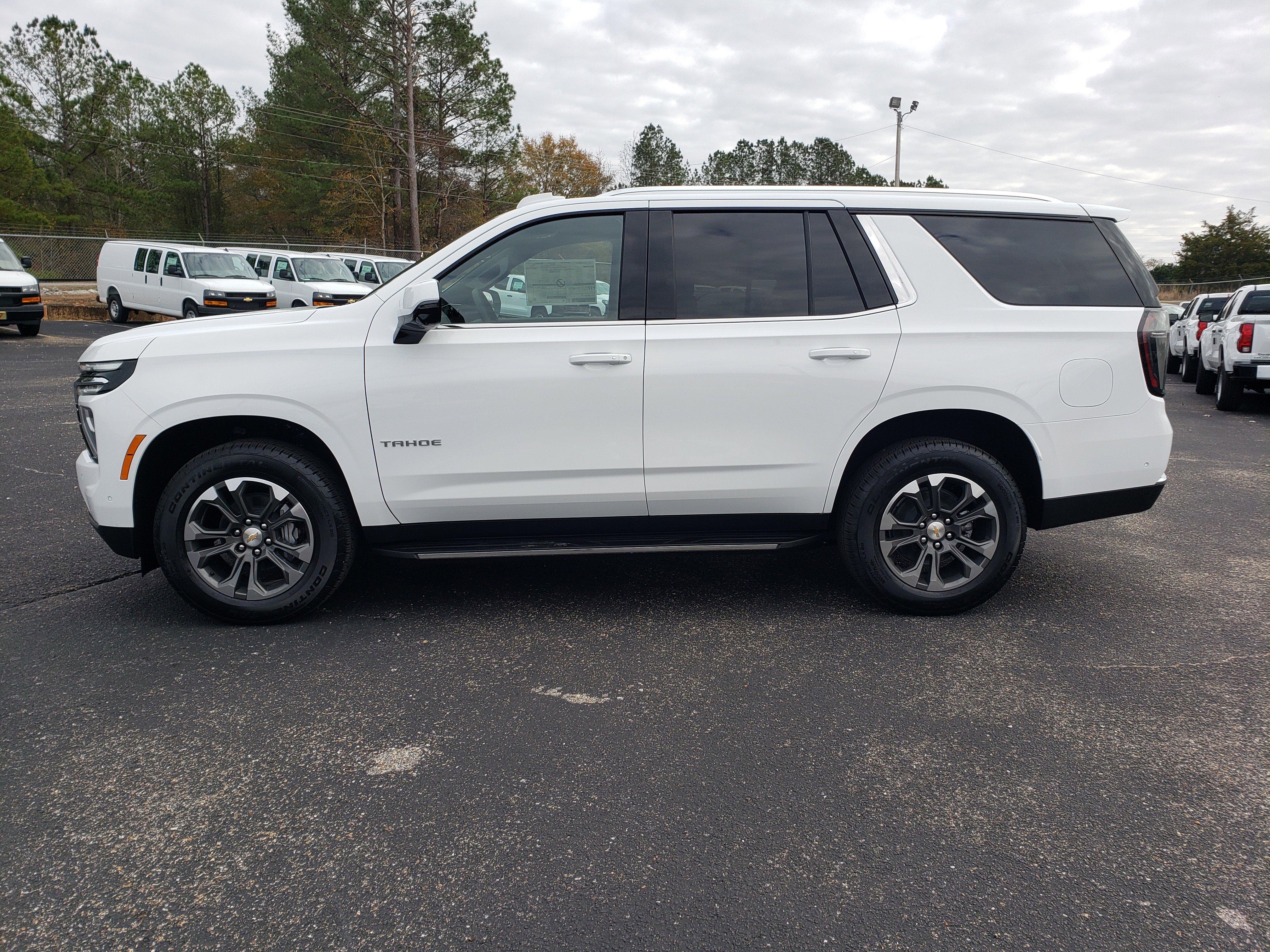 New 2026 Chevrolet Tahoe LT w/ Comfort Package image 6