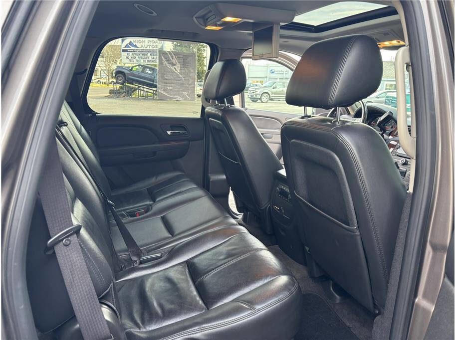 Used 2012 Chevrolet Tahoe LT image 14