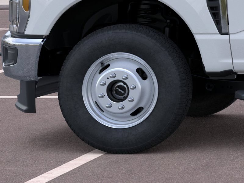 New 2025 Ford F350 XL w/ XL Chrome Package AWD/4WD image 19