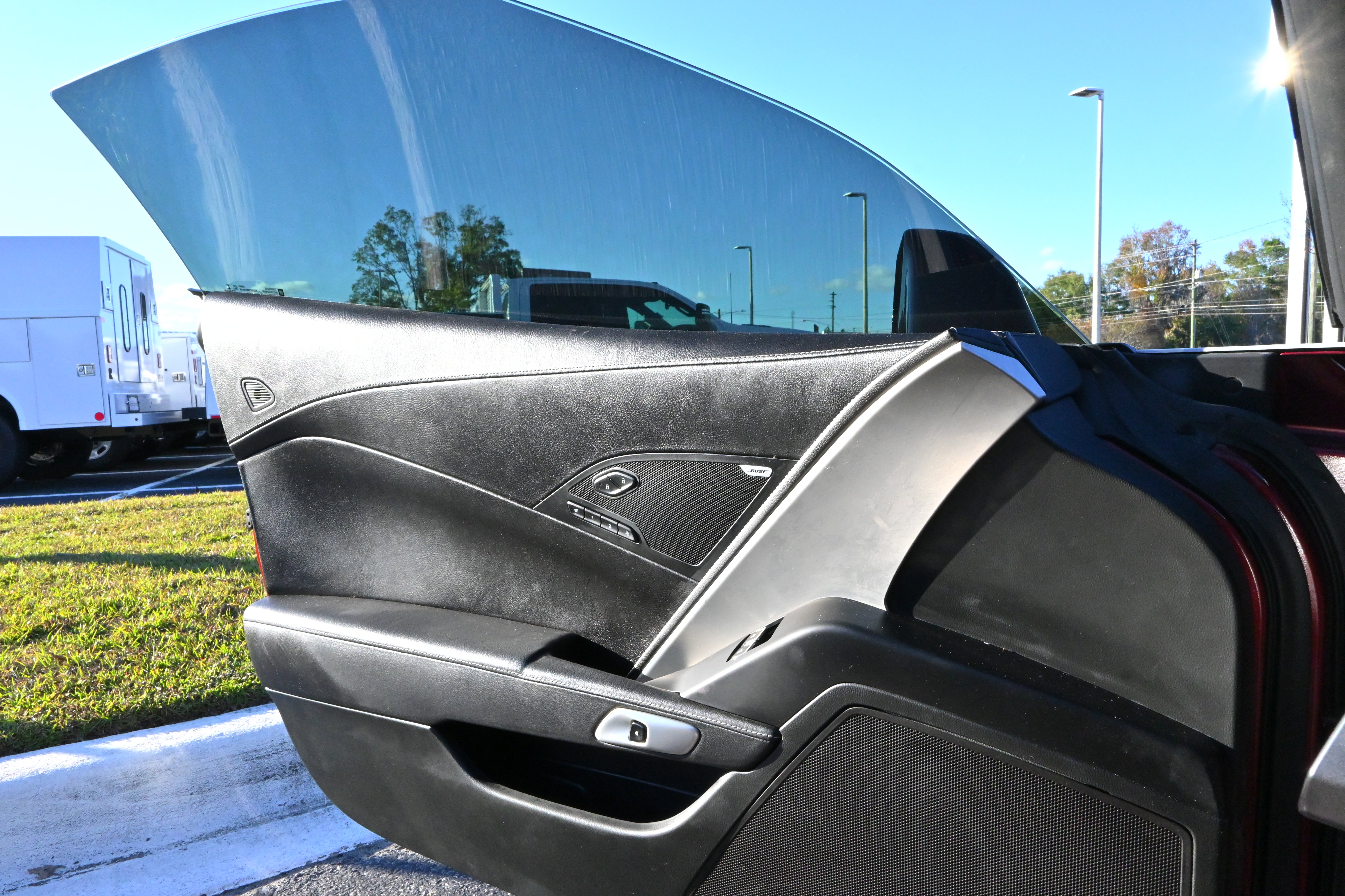 Used 2018 Chevrolet Corvette Stingray Coupe w/ 2LT Preferred Equipment Group image 18