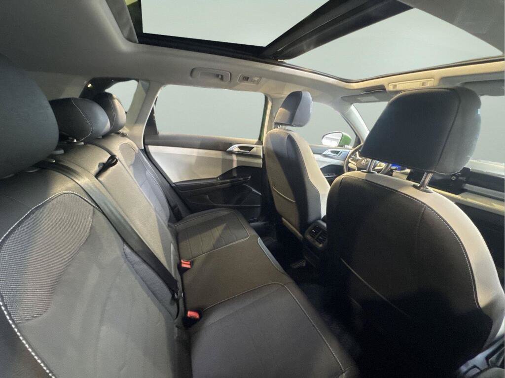 New 2026 Volkswagen Taos SE AWD/4WD image 10