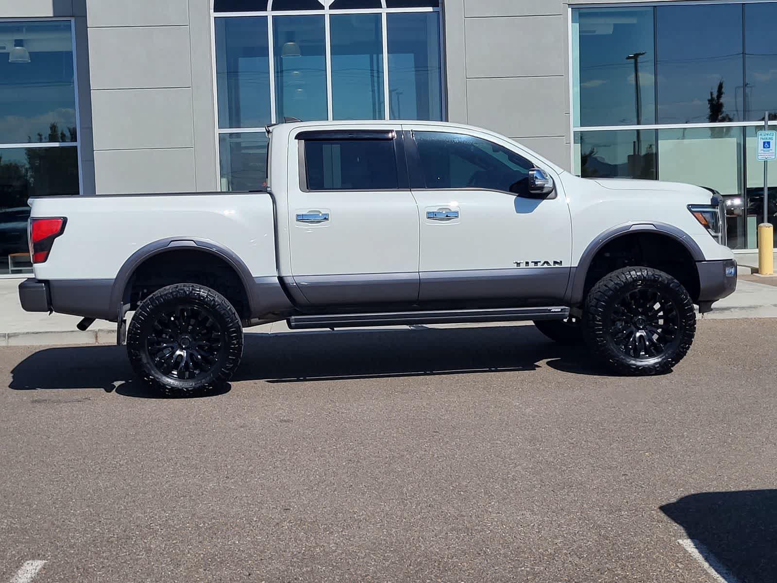 Used 2023 Nissan Titan Platinum Reserve w/ Moonroof Package AWD/4WD image 4