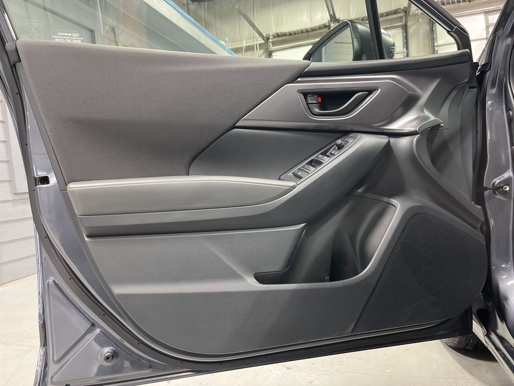 Certified 2025 Subaru Impreza 2.0i image 14