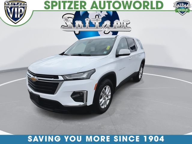 Used 2024 Chevrolet Traverse LS w/ Safety Package image 4