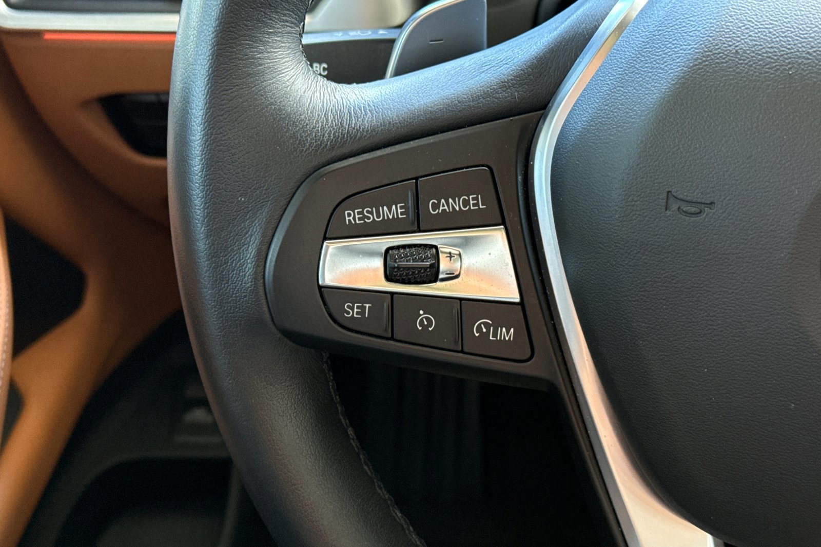 Used 2023 BMW 430i Coupe w/ Convenience Package image 29