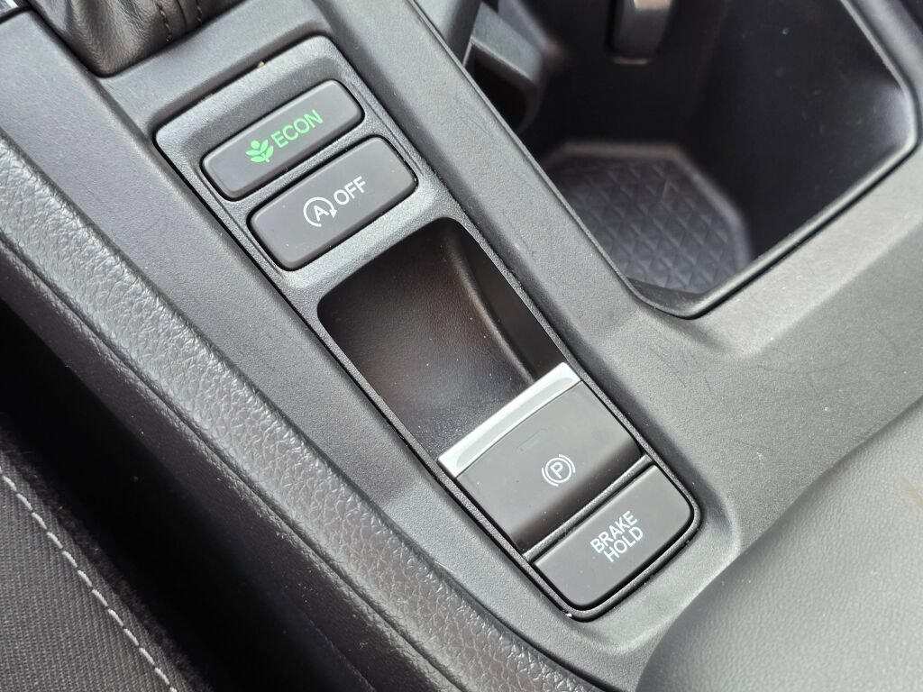 Certified 2023 Honda Accord EX image 27
