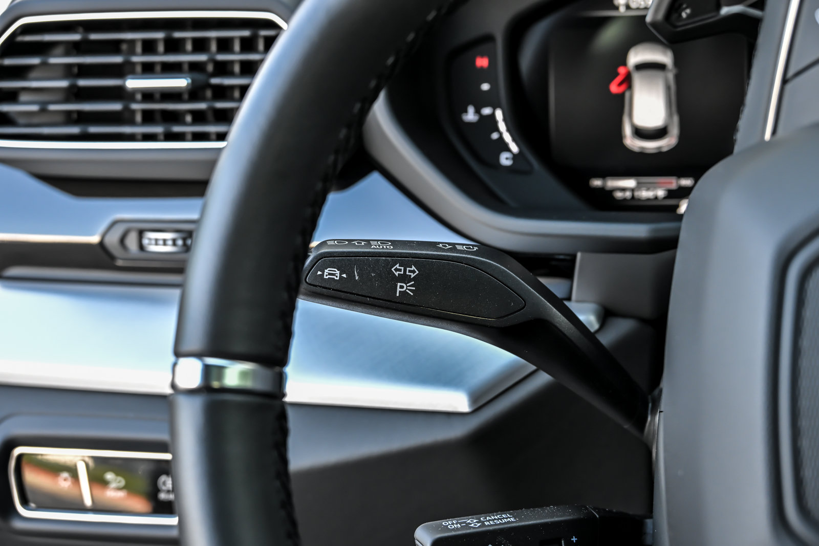 Used 2024 Lamborghini Urus S AWD/4WD image 31