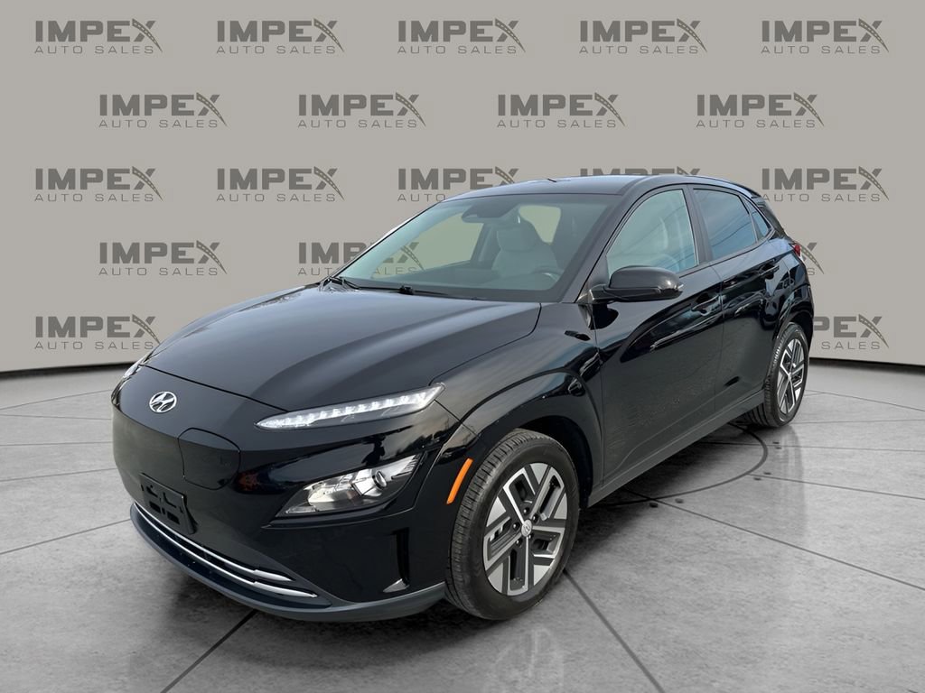 Used 2023 Hyundai Kona SE image 1