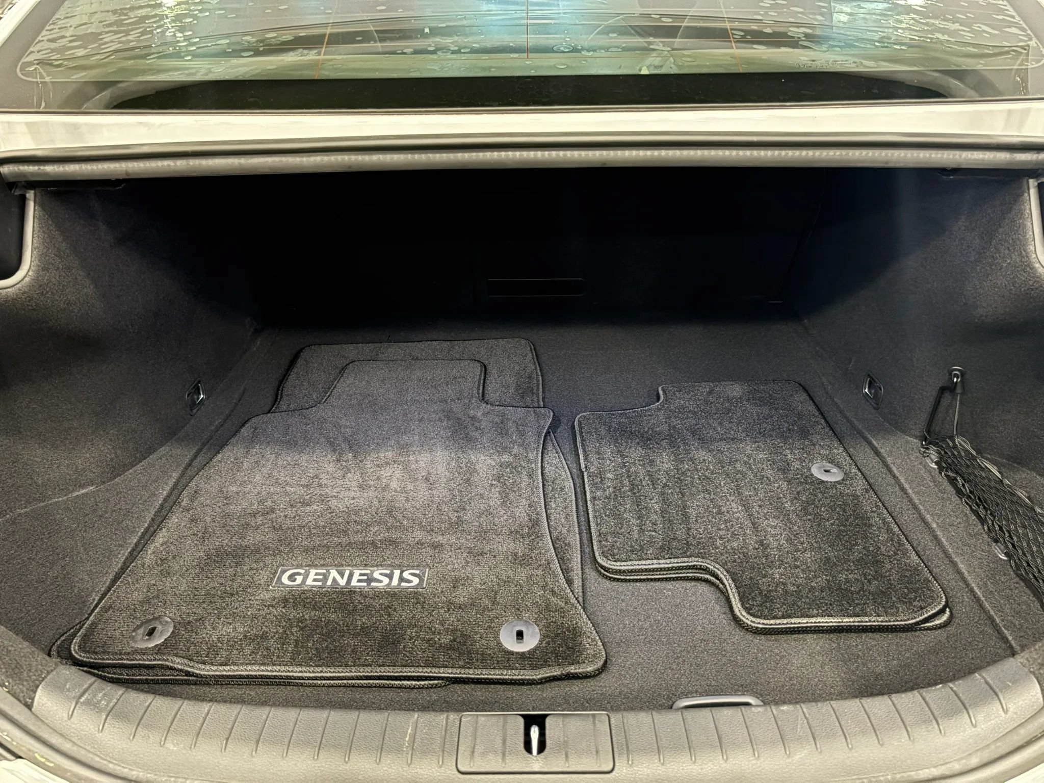 Used 2020 Genesis G70 2.0T w/ Prestige Package RWD image 49