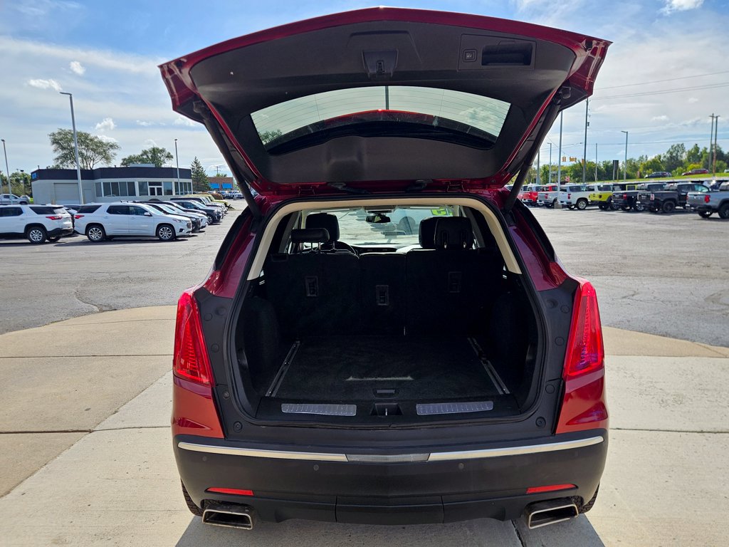 Used 2019 Cadillac XT5 Luxury AWD/4WD image 12