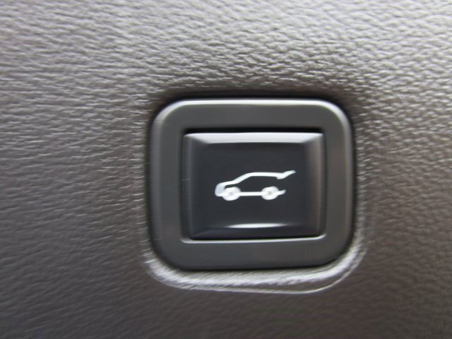 Certified 2023 Chevrolet Blazer LT w/ Convenience Package image 24