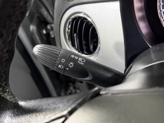 Used 2017 FIAT 500 Lounge image 20