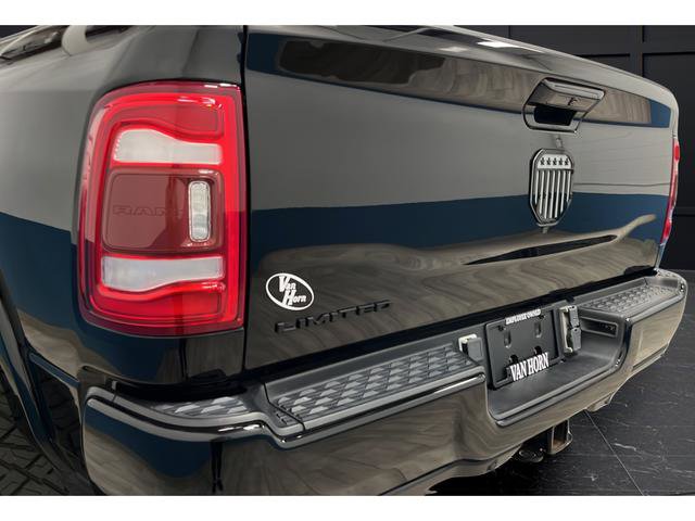 Used 2023 RAM 2500 Limited AWD/4WD image 10