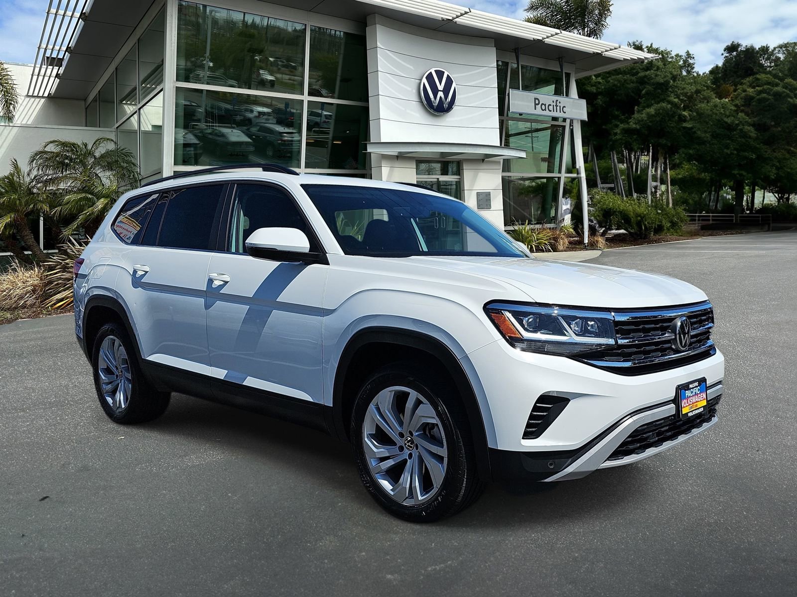 Used 2022 Volkswagen Atlas SE AWD/4WD image 3