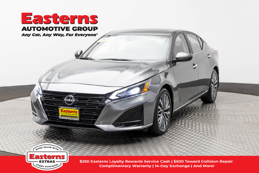 Used 2023 Nissan Altima 2.5 SV w/ SV Premium Package