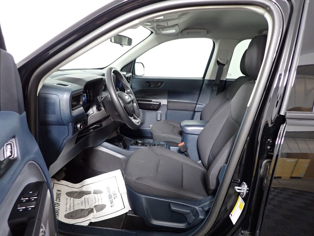 Used 2025 Ford Maverick XL FWD image 21