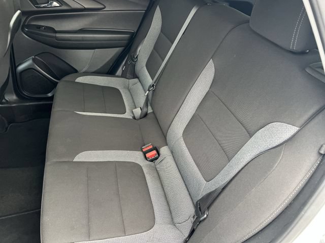 Used 2025 Chevrolet TrailBlazer LT AWD/4WD image 36