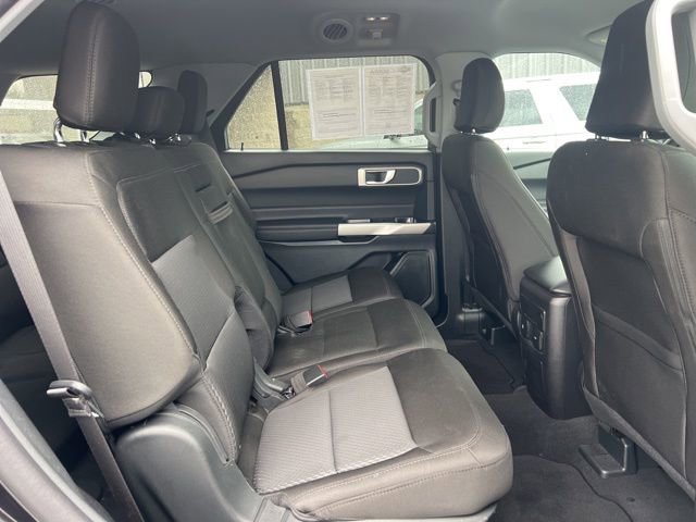 Used 2024 Ford Explorer XLT image 14