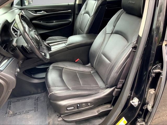 Used 2021 Buick Enclave Avenir AWD/4WD image 29