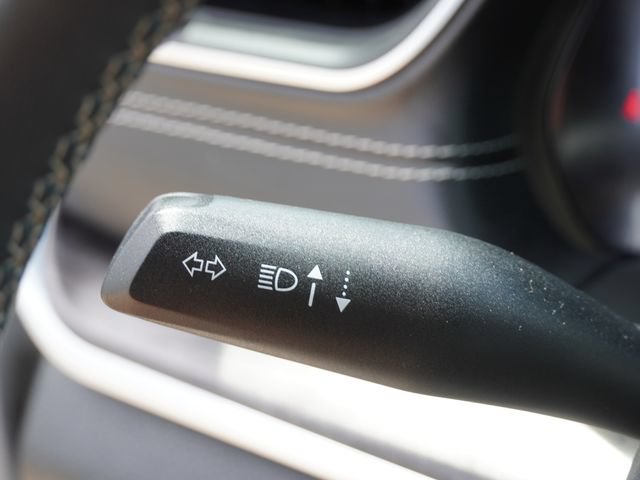 Used 2023 Jeep Grand Cherokee L Limited AWD/4WD image 30