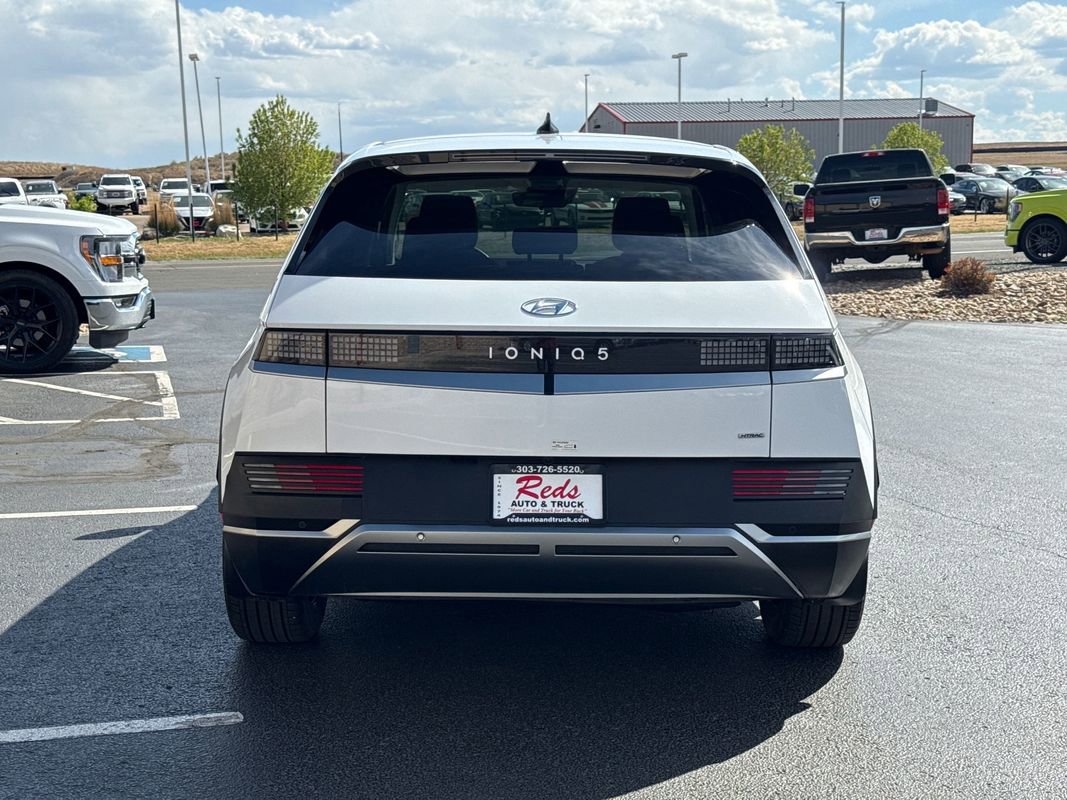 Used 2024 Hyundai Ioniq 5 SE image 10