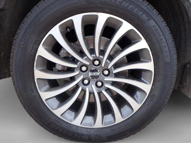 Used 2020 Lincoln Aviator Reserve w/ Elements Package Plus image 7
