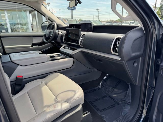 Certified 2025 Ford Expedition Max Active AWD/4WD image 29
