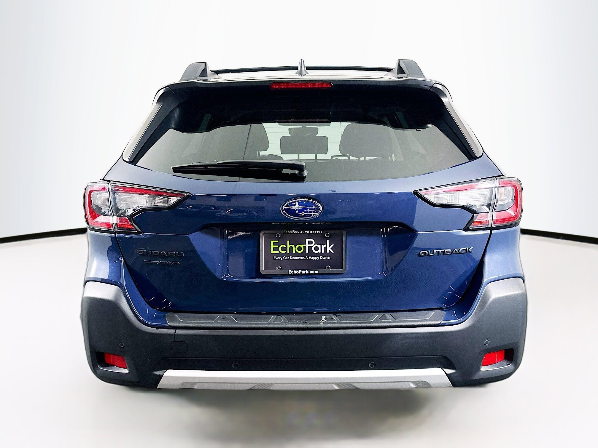 Used 2023 Subaru Outback Onyx Edition image 7