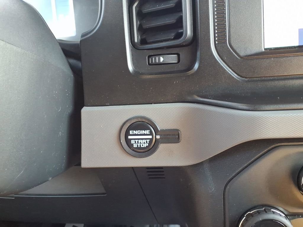 Used 2023 Ford Bronco Black Diamond AWD/4WD image 23