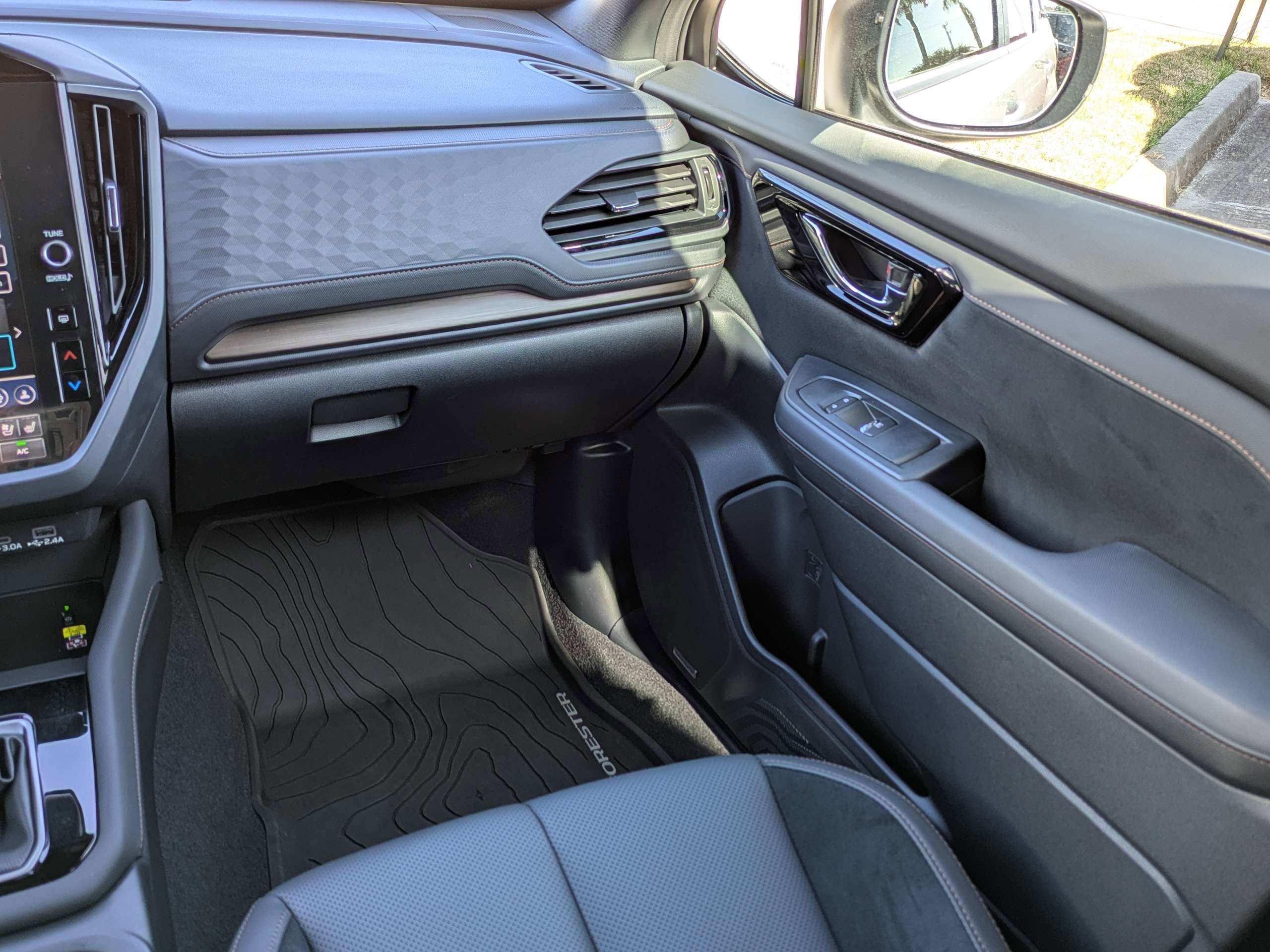 Certified 2025 Subaru Forester Touring w/ Protection Package image 18