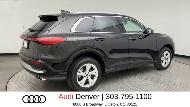 Used 2025 Audi Q5 Premium AWD/4WD image 2