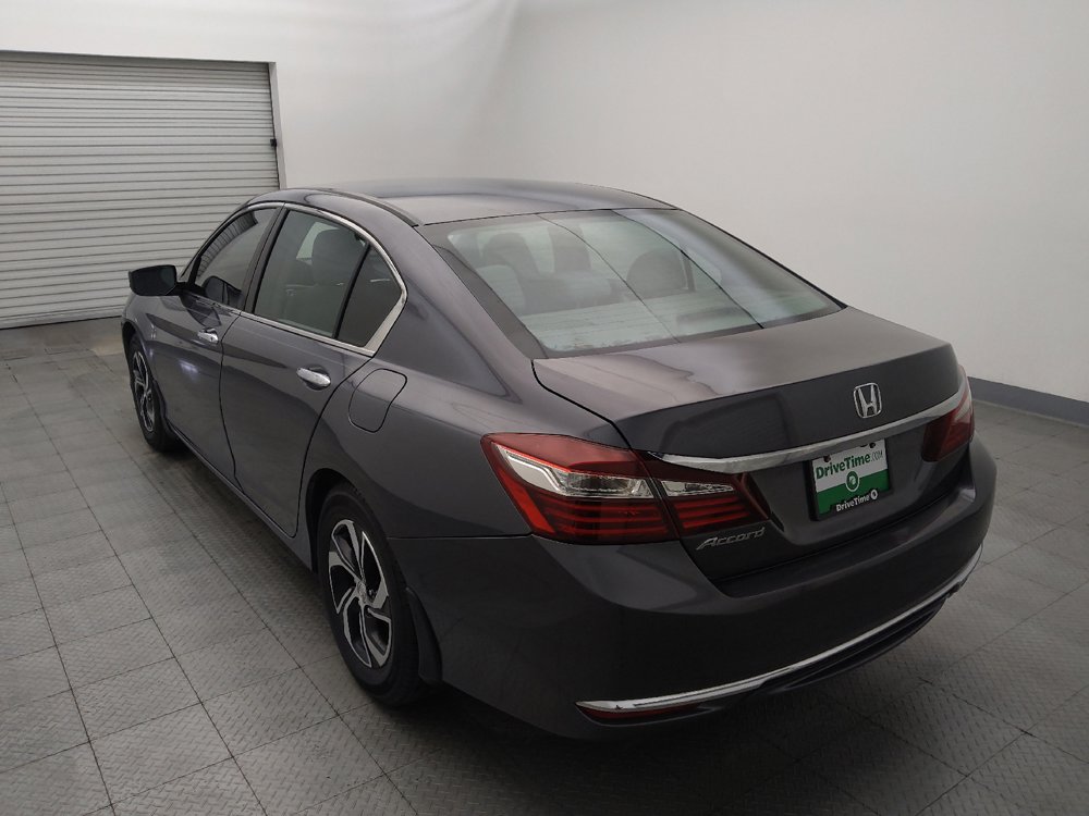 Used 2017 Honda Accord LX image 5