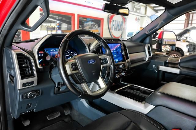 Used 2022 Ford F250 Lariat w/ Lariat Value Package AWD/4WD image 5