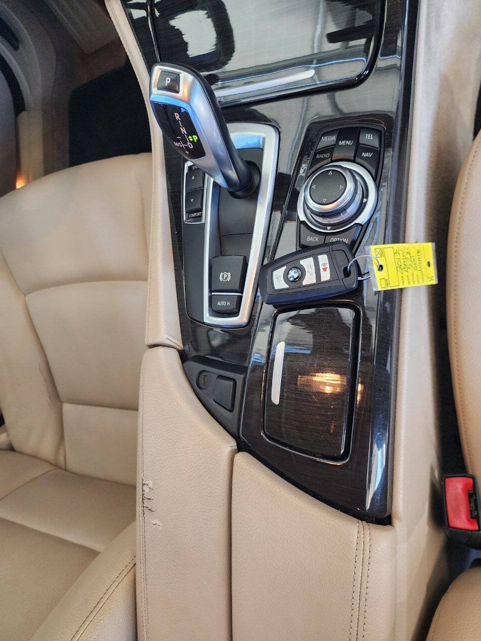 Used 2013 BMW 528i Sedan RWD image 22