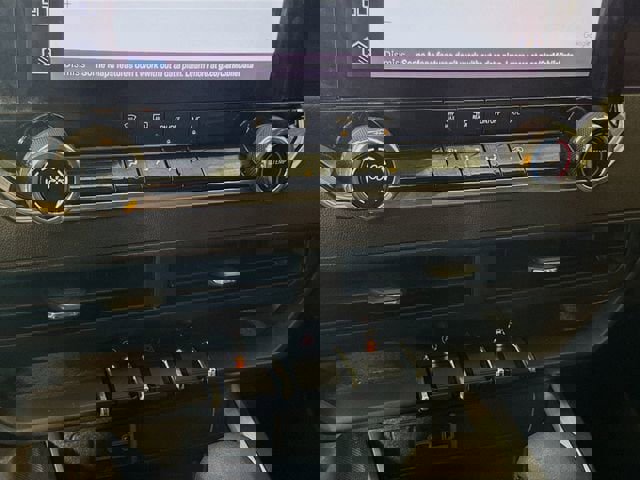 Used 2023 Chevrolet Colorado Trail Boss AWD/4WD image 16