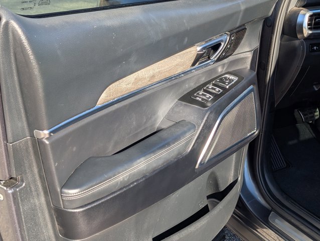 Used 2022 Kia Telluride SX w/ SX Prestige Package AWD/4WD image 15