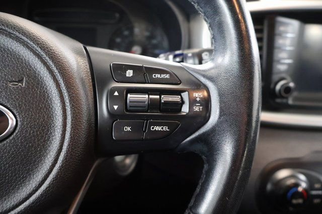 Used 2017 Kia Sorento LX w/ LX Convenience Package image 20