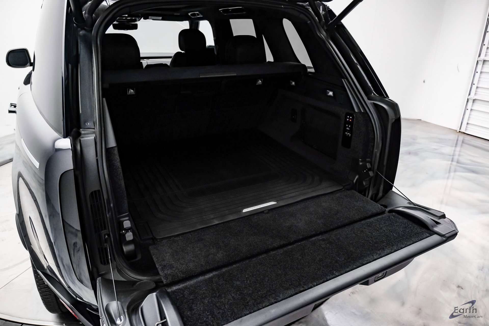 Used 2023 Land Rover Range Rover Autobiography image 94