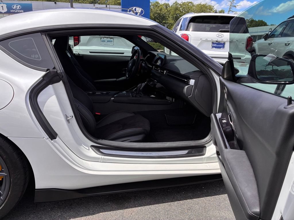 Used 2023 Toyota Supra RWD image 22