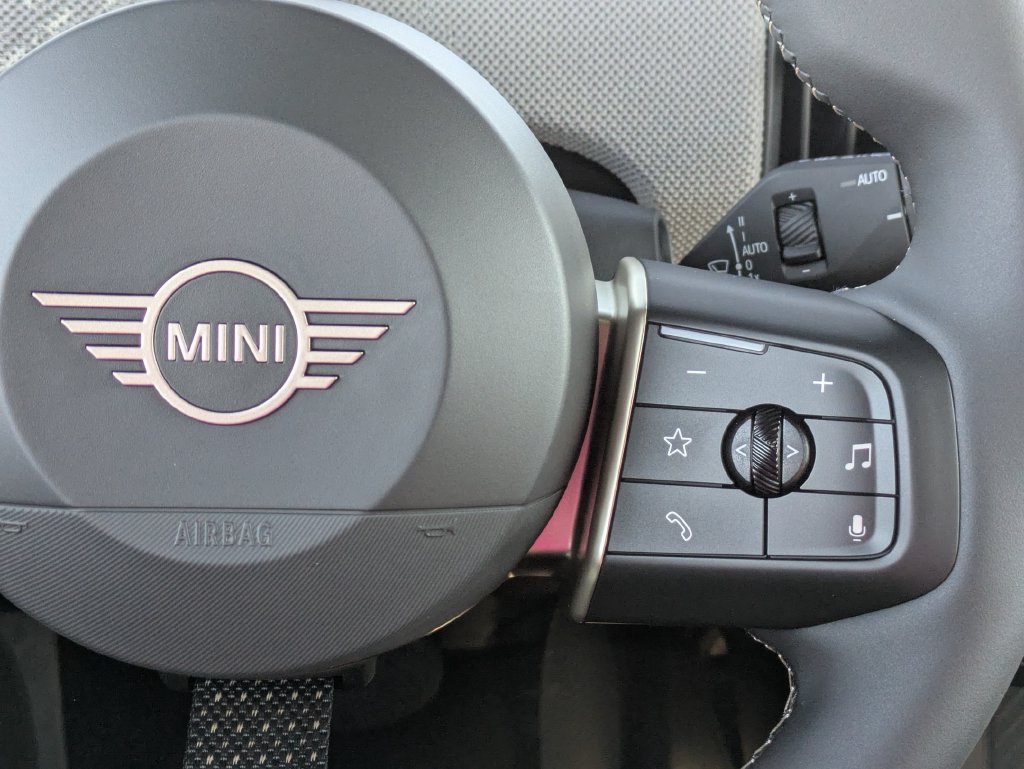 New 2026 MINI Cooper S FWD image 17