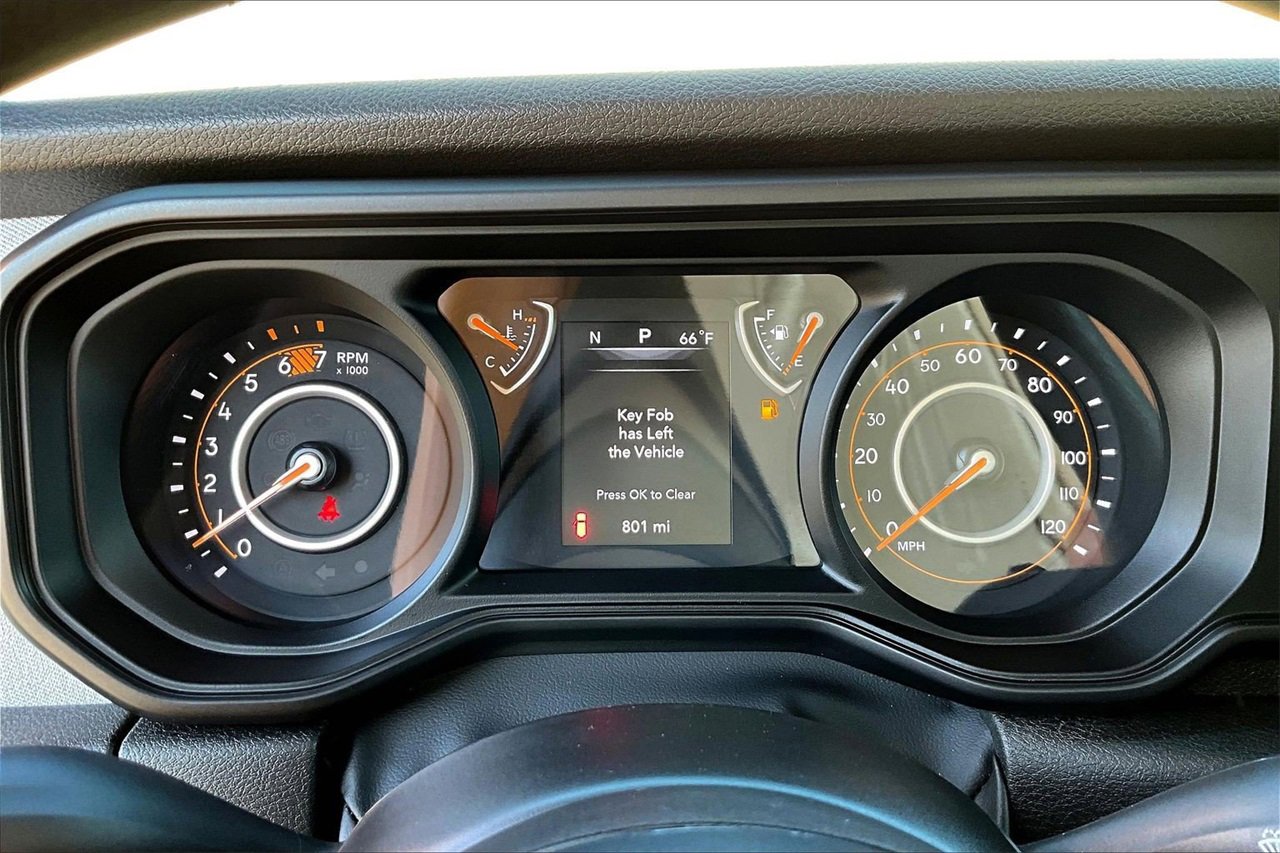 Certified 2025 Jeep Wrangler Sport image 9