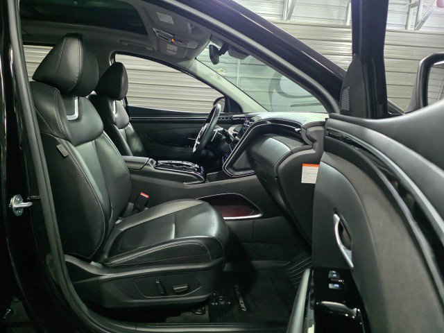 Used 2023 Hyundai Tucson Limited image 14