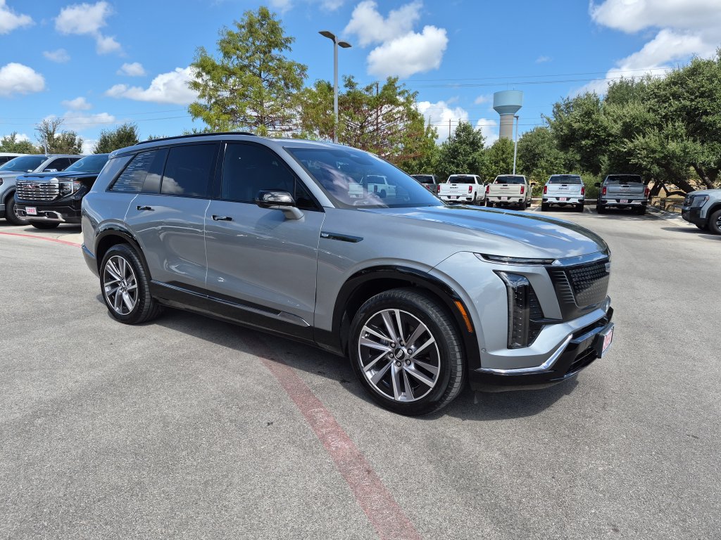 Used 2026 Cadillac Vistiq Sport