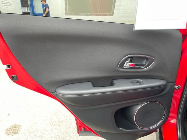 Used 2016 Honda HR-V EX image 29