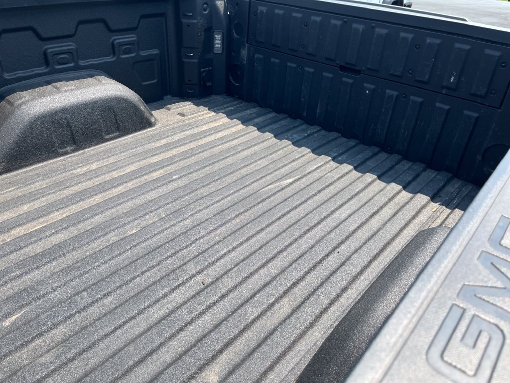 Used 2024 GMC Sierra 1500 AT4X AWD/4WD image 10